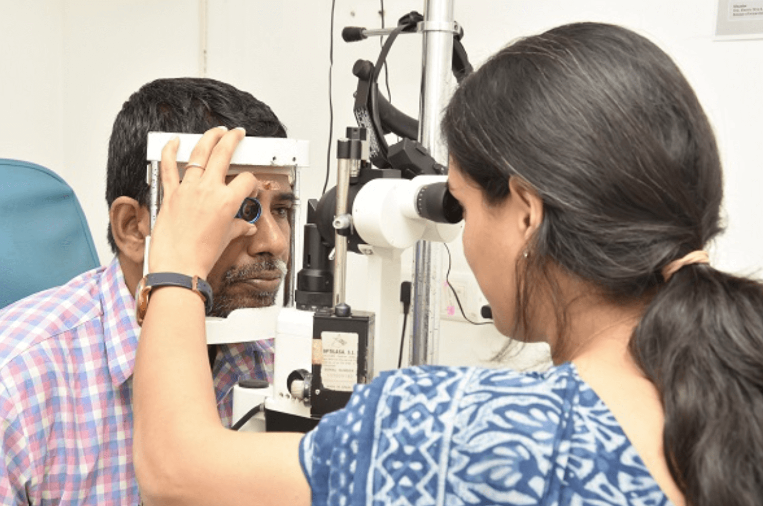 eyecheckup